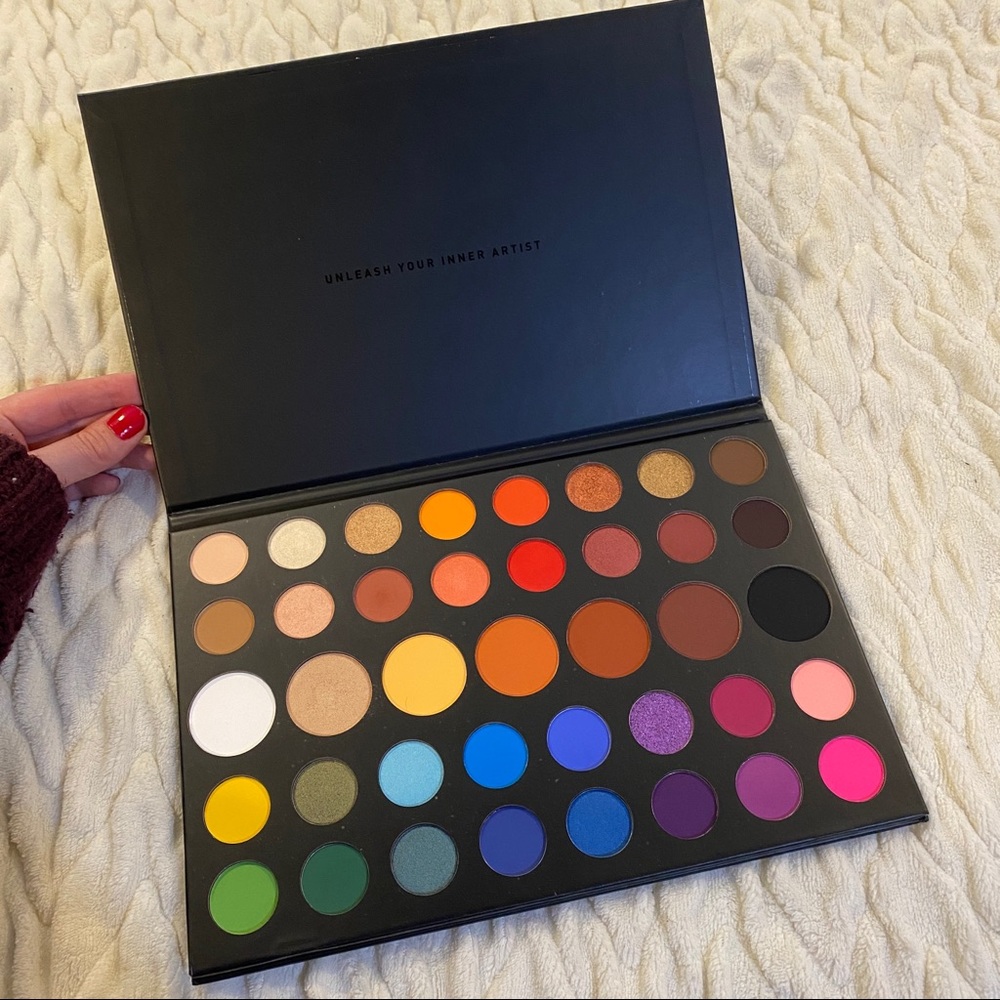 Morphe X James Charles Eyeshadow Palette